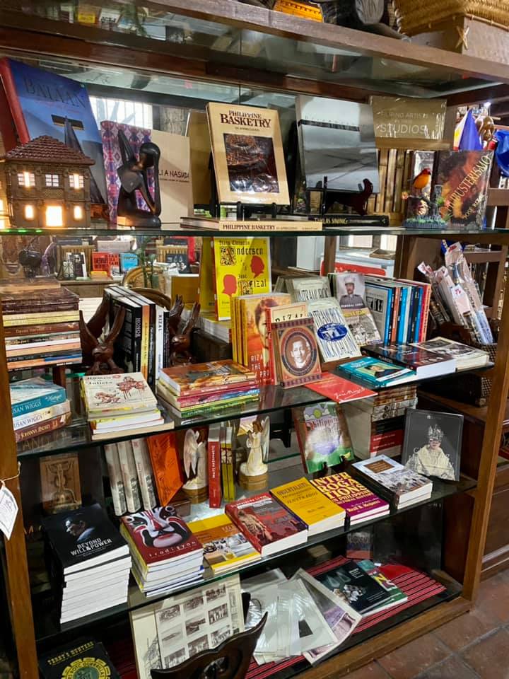 Bookstores Philippines - Tradewinds