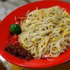http://www.thebestsingapore.com/eat-and-drink/the-5-best-hokkien-mee-in-singapore/