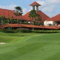 www.golf-singapore.com/images/seletar-golf-country-club-house.jpg