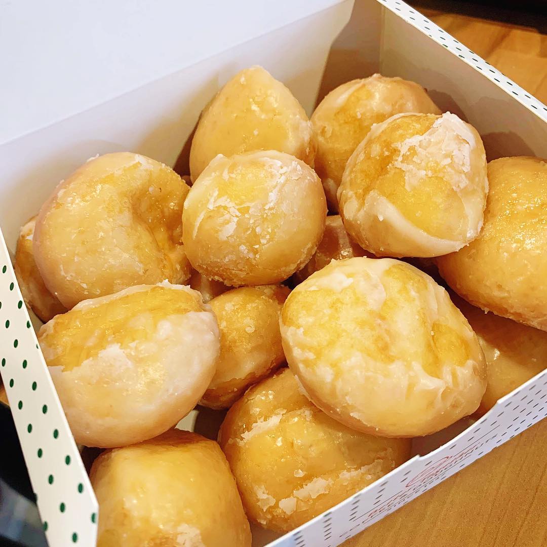 Krispy Kreme donut balls