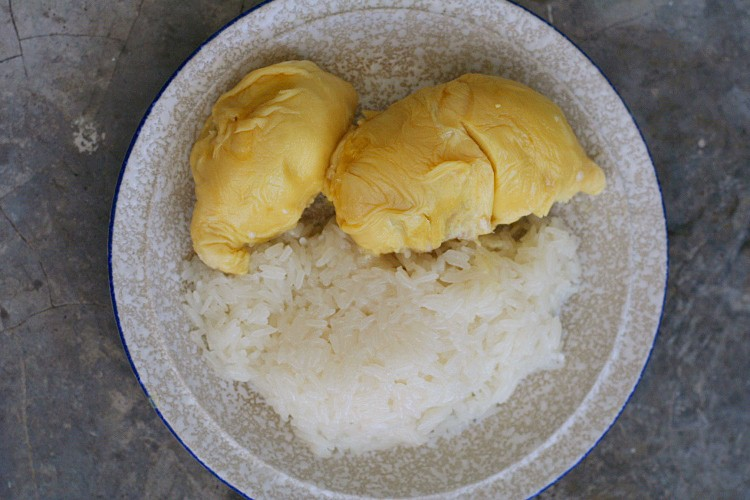 durian sticky rice