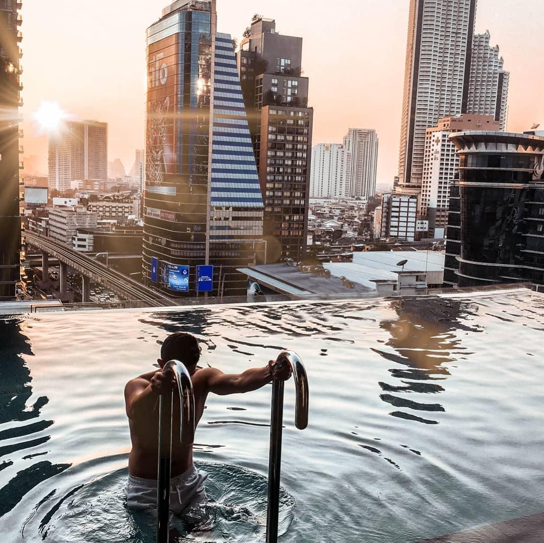 Hotel infinity pool bangkok thailand pool luxurious