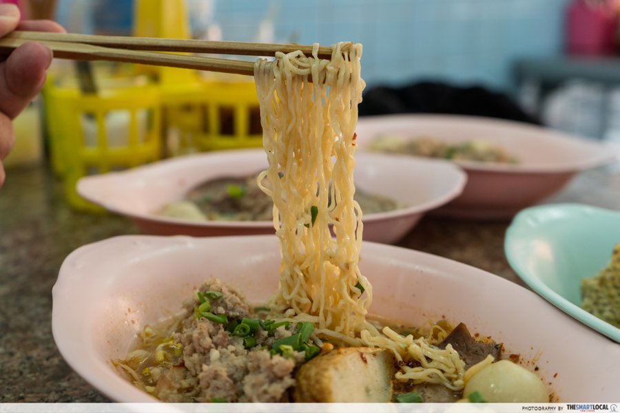 Roong Rueng Tom Yum Noodles Bangkok Phrom Phong 