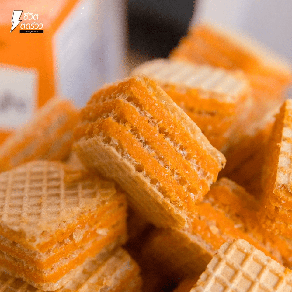 salted-egg-flavoured wafers
