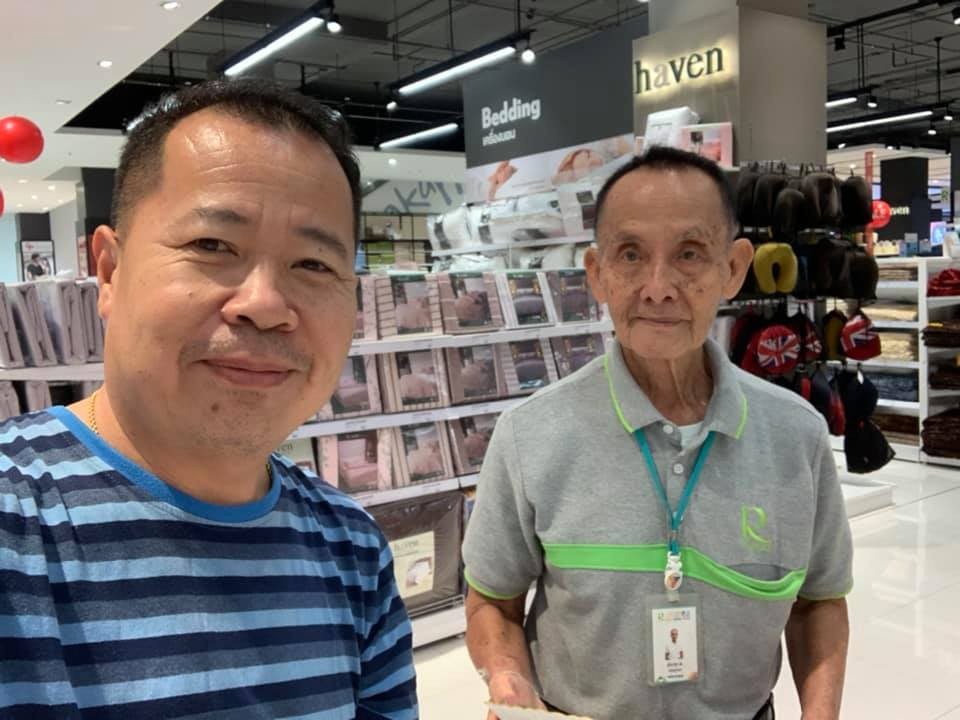 81-Year-Old Thai Grandpa Works As Sales Assistant