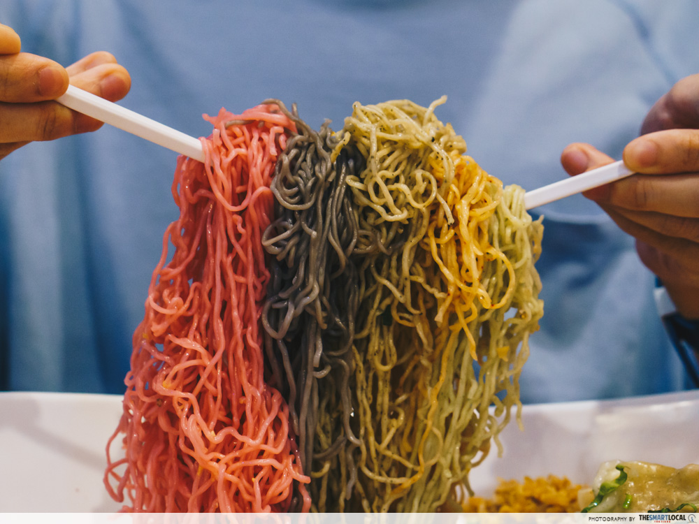 mee ok colourful noodles