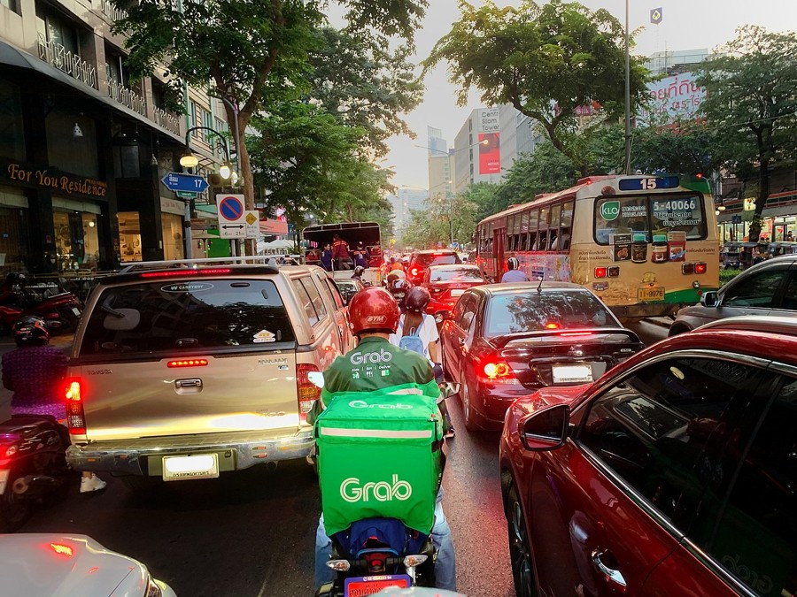 Grab Temporarily Shuts Thai And S’pore Offices For Deep Cleaning After Staff Tested Positive For COVID-19