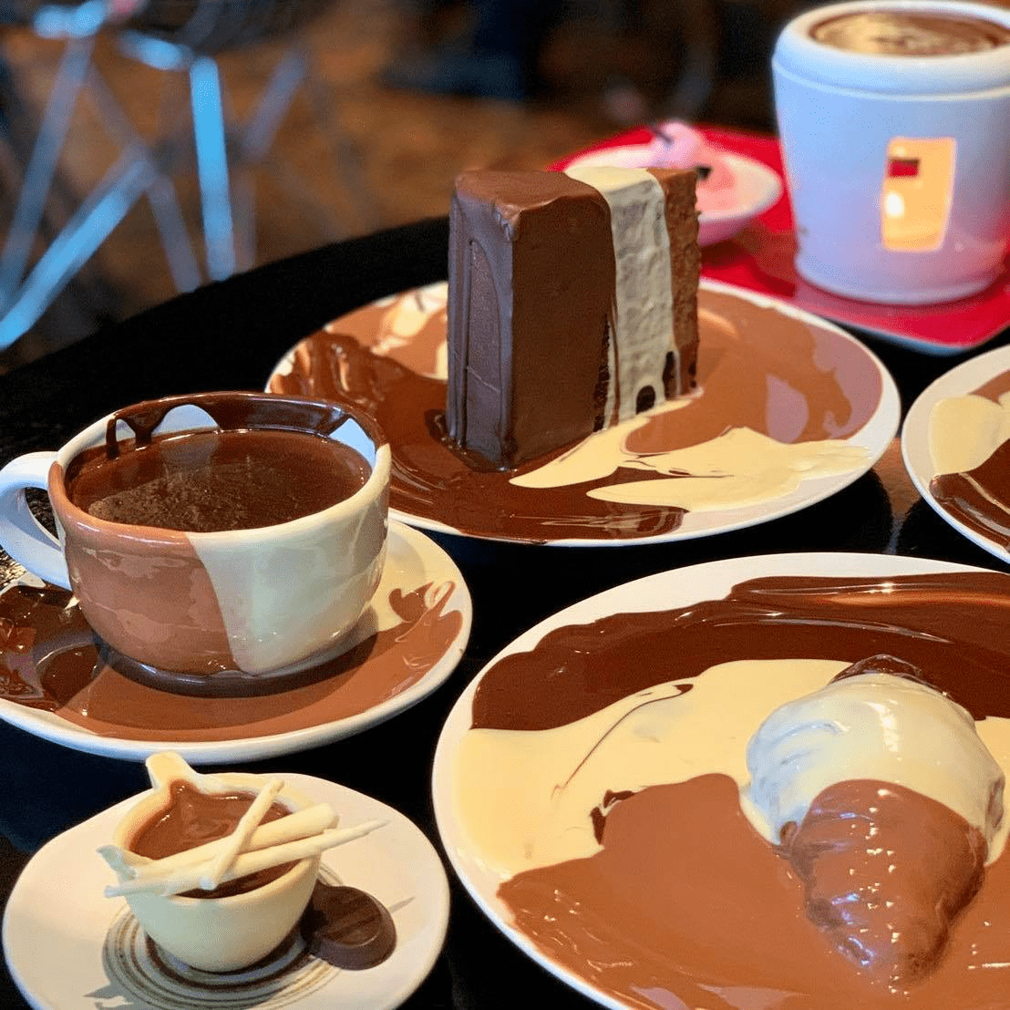 Chocolate lava at Chocolab
