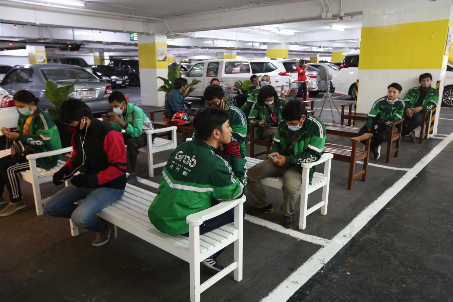 grab drivers protest in thailand