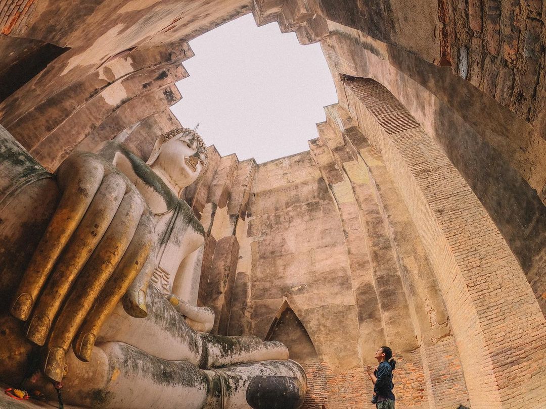 Sukhothai Has An IG-Worthy Open-Roof Temple