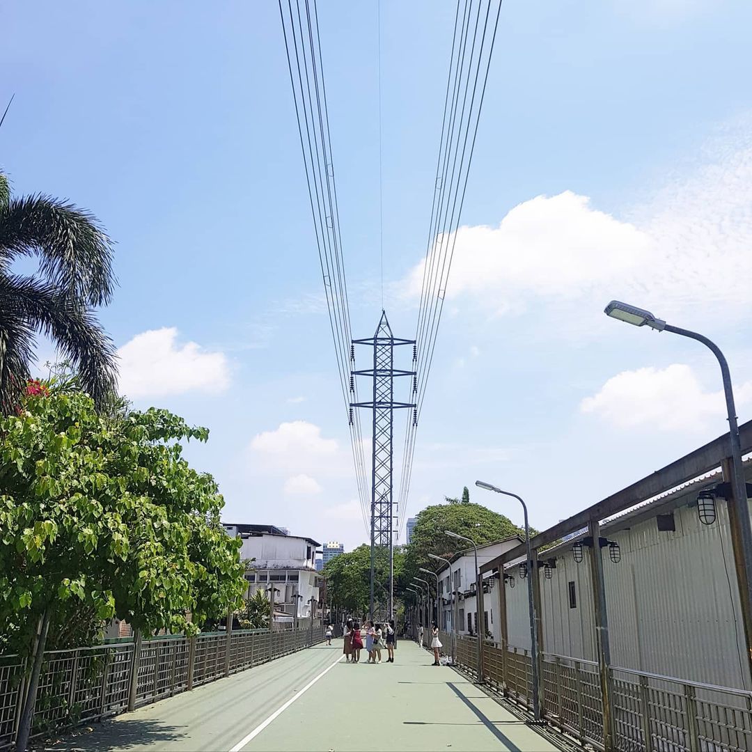 Bangkok Metropolitan Administration To Redesign “Green Bridge” Walkway From Lumpini To Asoke