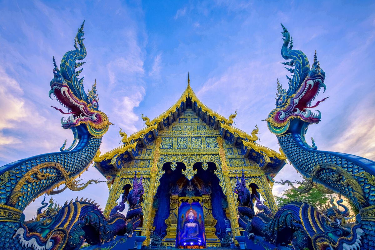 blue-temple-chiang-mai