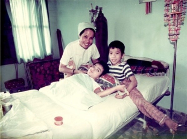 Saigon medical tourism_conjoined twins operation 1991