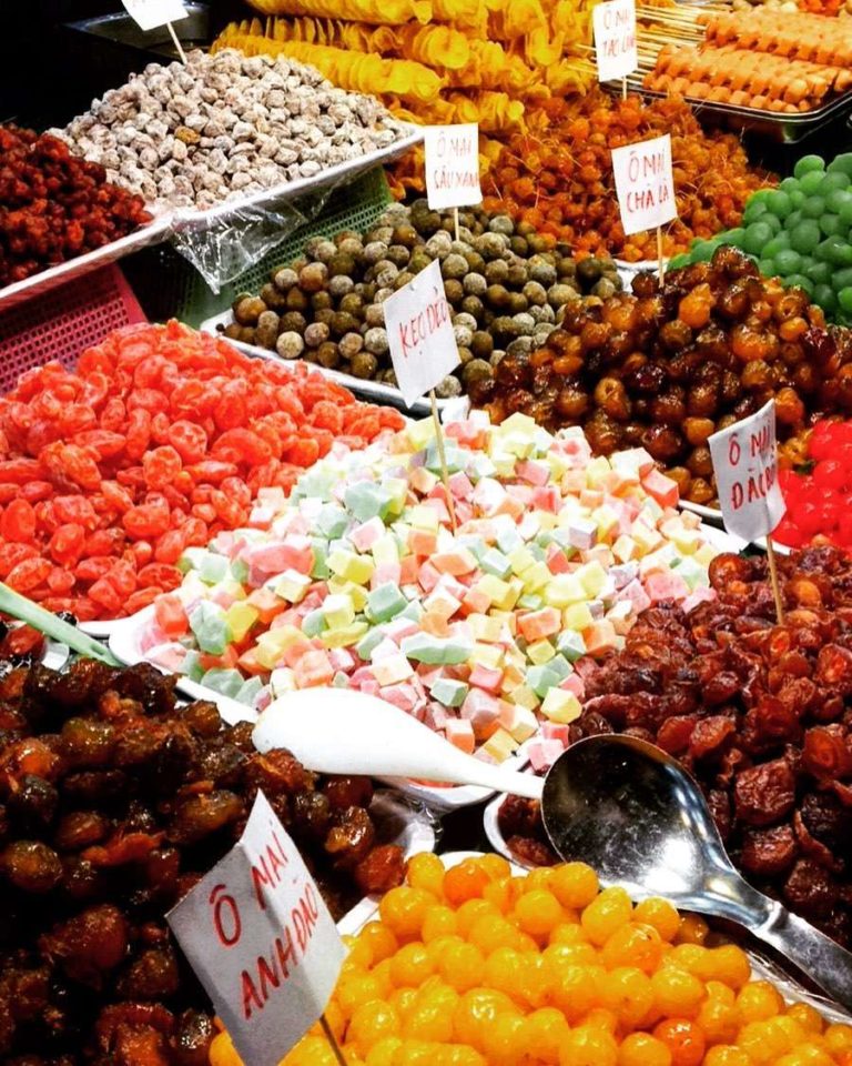 10 Souvenirs In Vietnam Worth Taking Home, From Clothing To Food