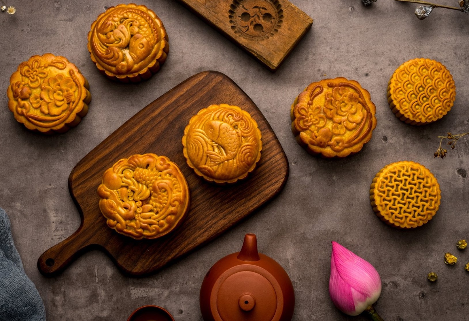 The Luxurious Mooncakes For Mid-autumn Festival - Starprint Vietnam
