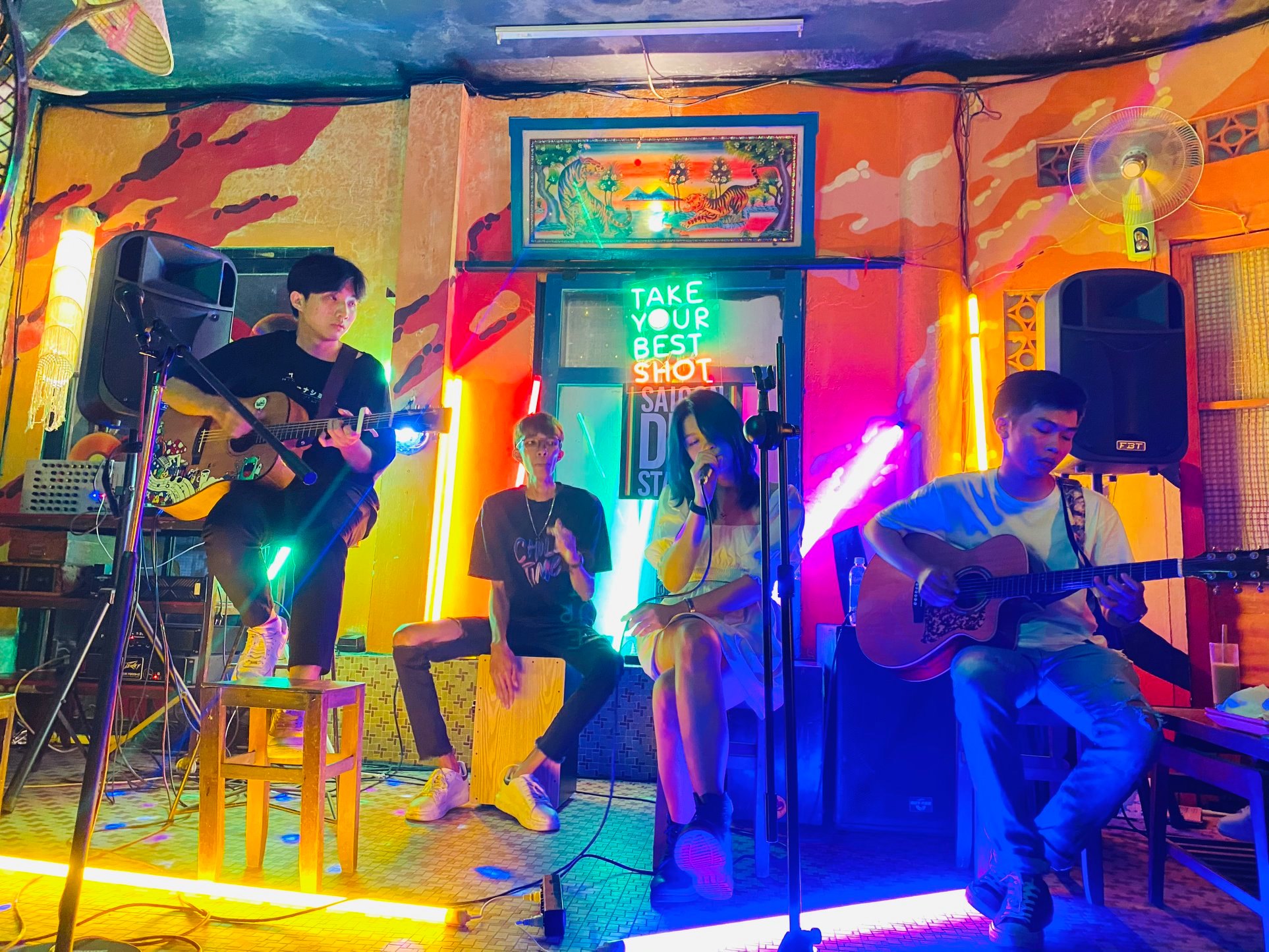 Indika Saigon live music