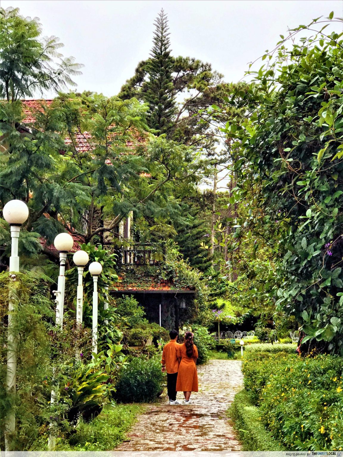 Guide      L   t  Vietnam Things Do  Where Shop  Eat Stay