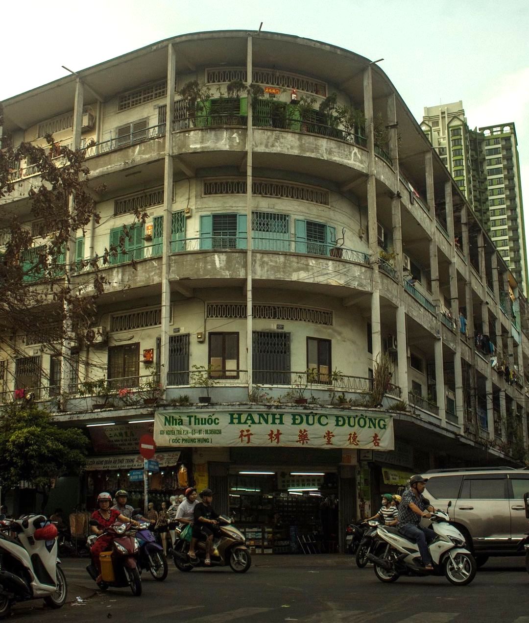 Saigon District 5