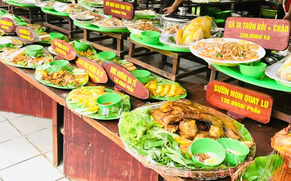 Things to do at Bò Cạp Vàng Ecological Park - Traditional Food