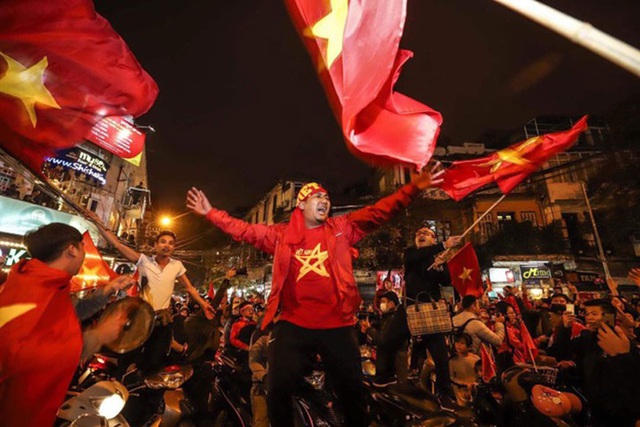 vietnam vs qatar celebration