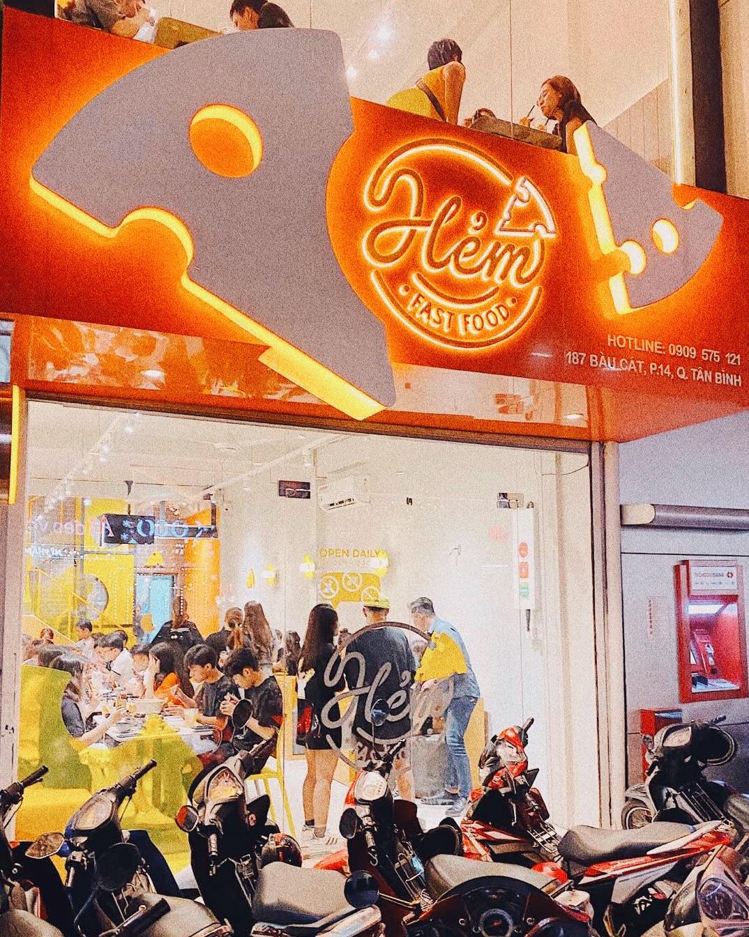 Hem fast food Saigon