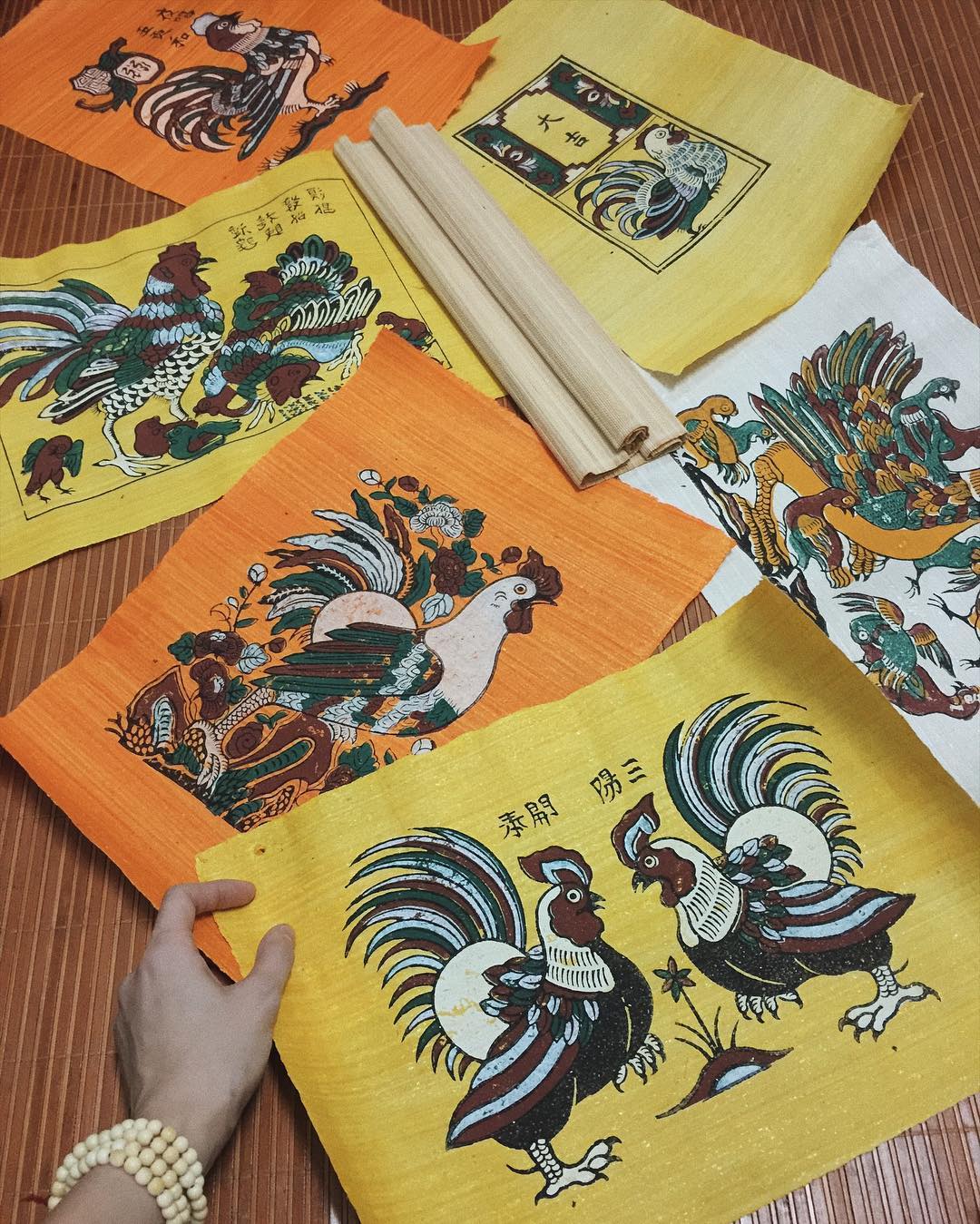 traditional craft villages - dong ho paintings