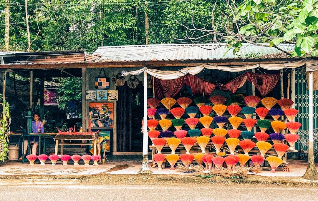 traditional craft villages - thuy xuan incense village