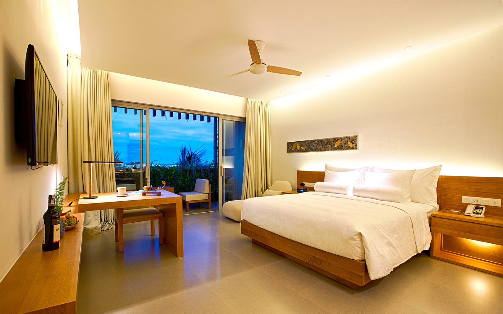 danang hotels - naman retreat