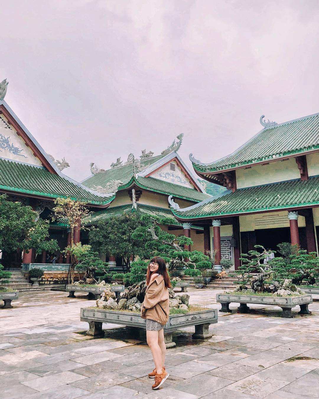 linh ung pagoda garden