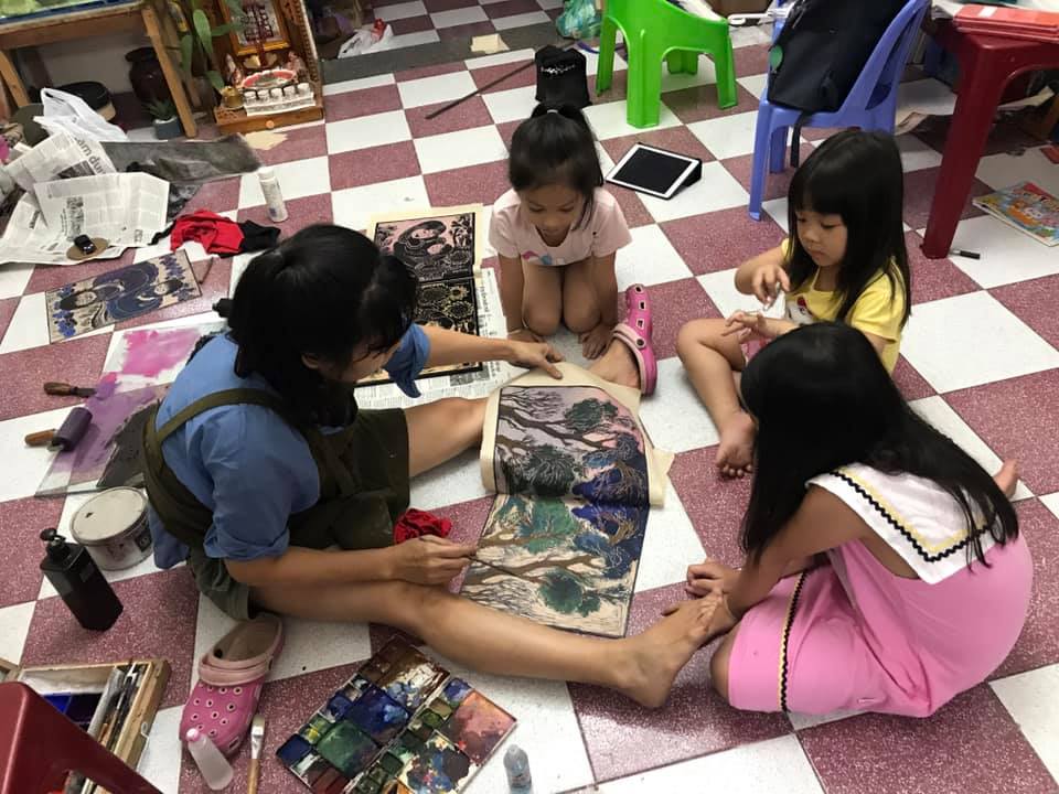 Things to do in Saigon_Woodcutting class
