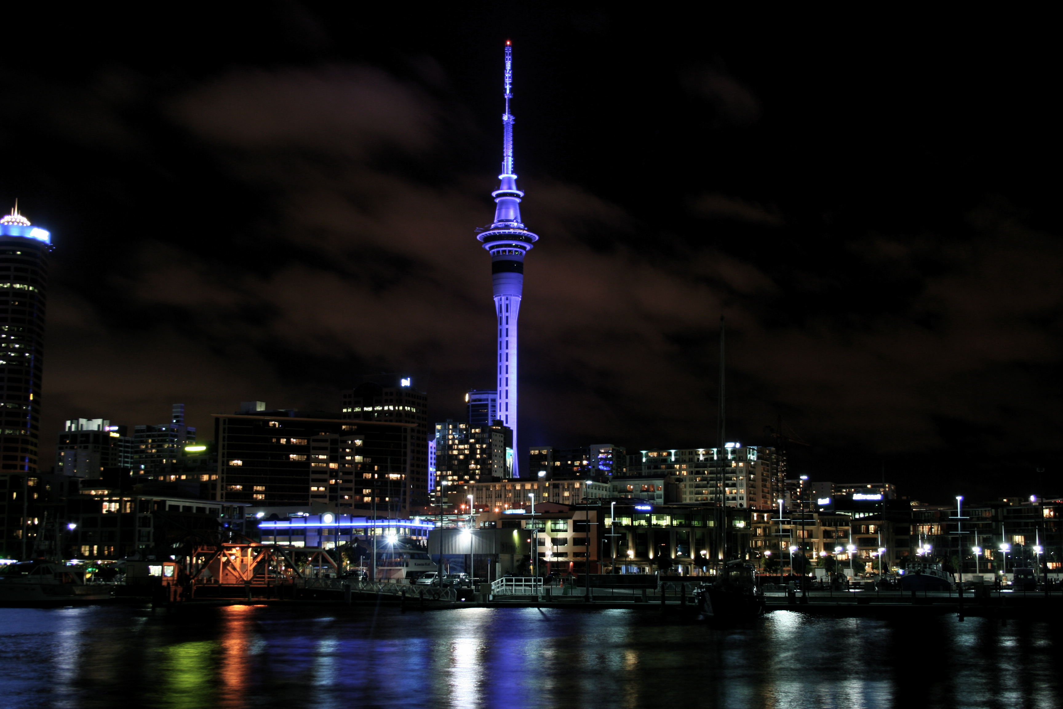 Auckland-Sky-Tower.jpg