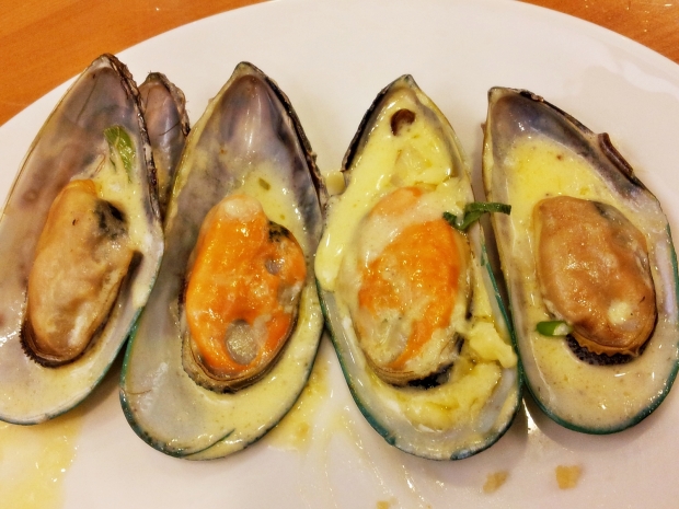 b2ap3_thumbnail_Street-Food---Mussels-In-Creamy-White-Wine-Sauce-01.jpg