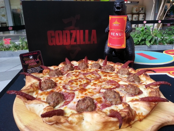 b2ap3_thumbnail_Pezzo-GODIZLLA-pizza-with-mega-toppings-at-no-additional-cost.jpg