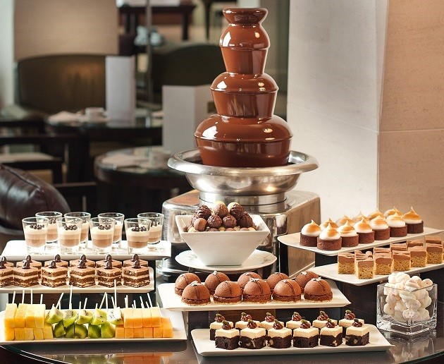 10 Best Hotel Buffets You Cannot Miss In 2015