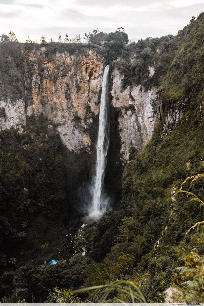 Sipiso-Piso Waterfall 