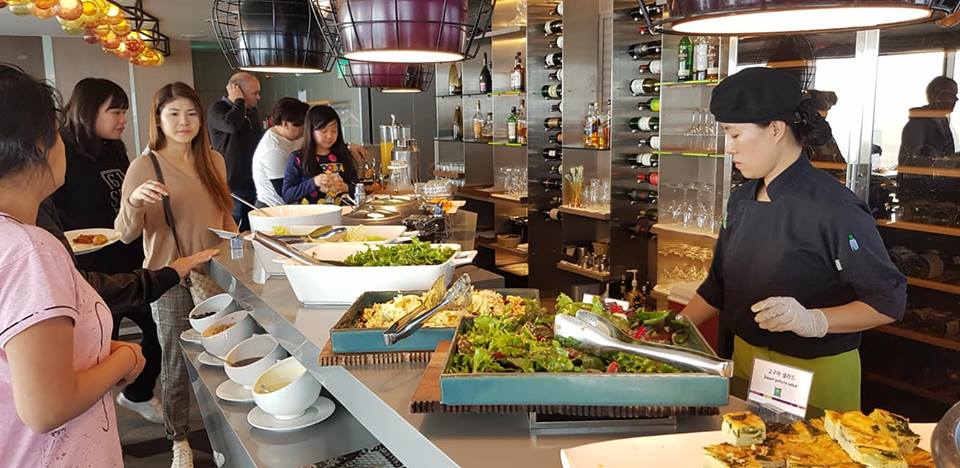 Seoul Restaurants view Korea - le style restaurant buffet