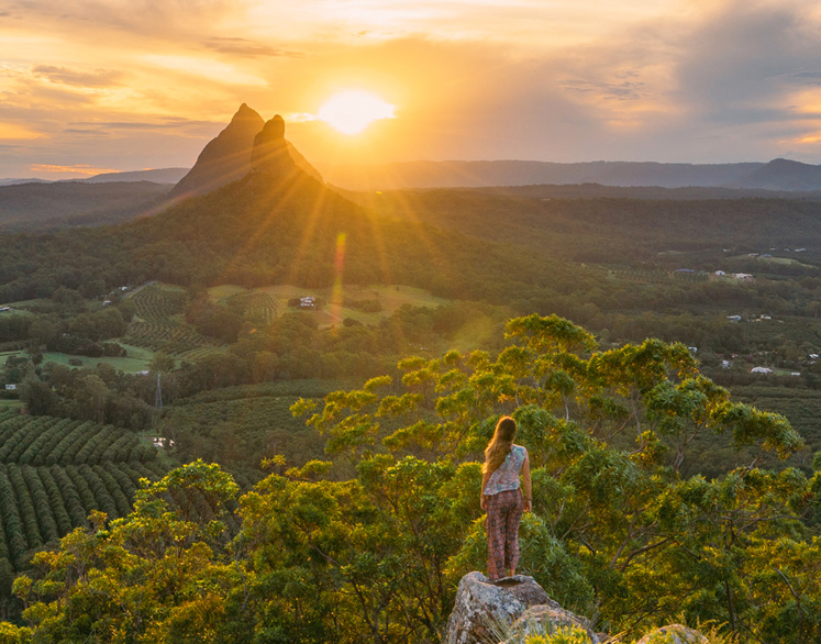 Queensland trips jetabout holidays - glasshouse mountains