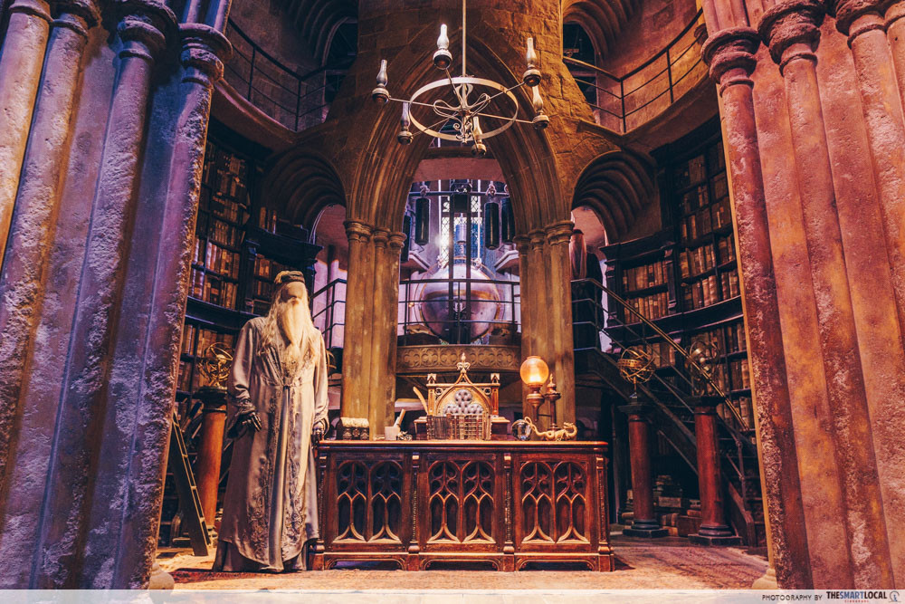 Harry Potter Studio Tour - Dumbledore's Office