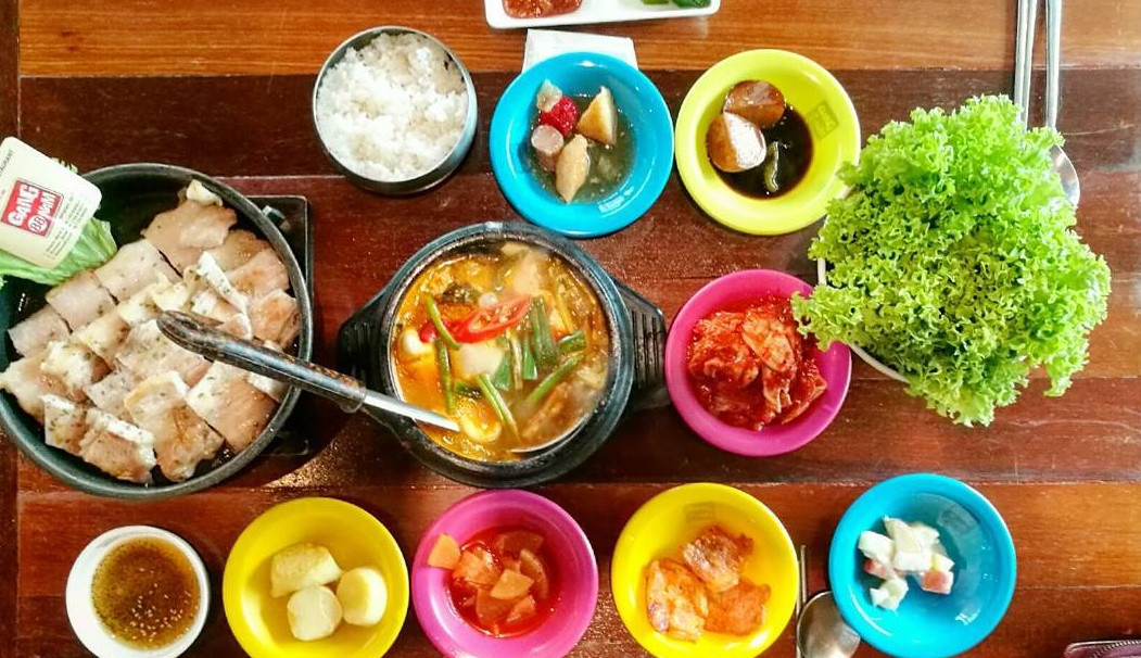 dishes for sharing at Gangnam88