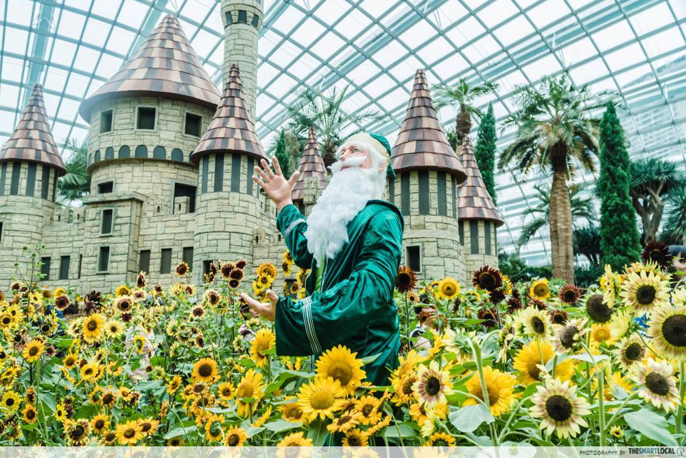 Sunflower Surprise Gardens by the Bay - wizard of oz castle  emerald city