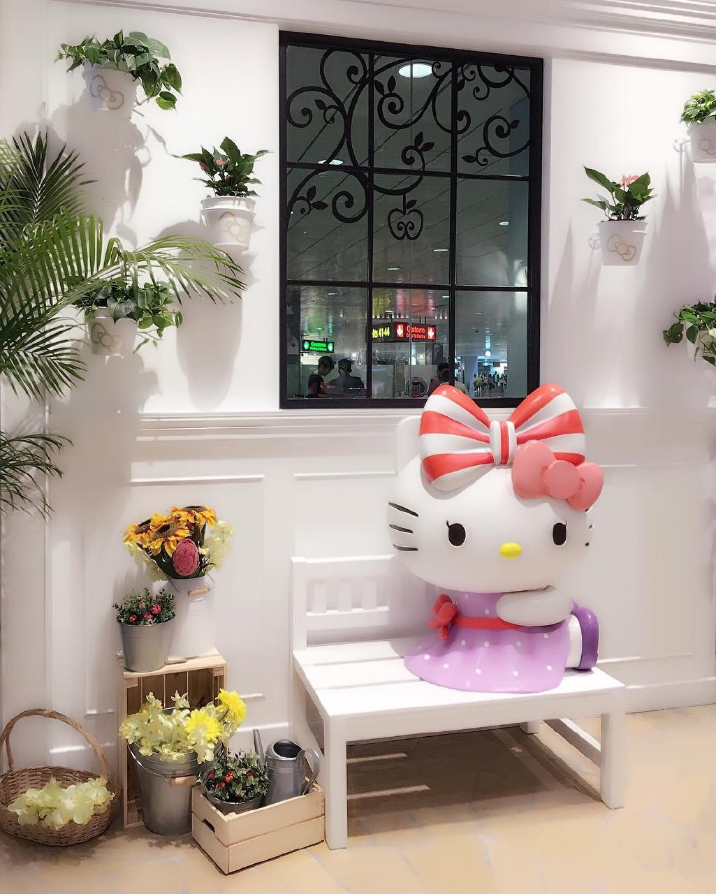 Hello Kitty Orchid Garden Cafe Singapore