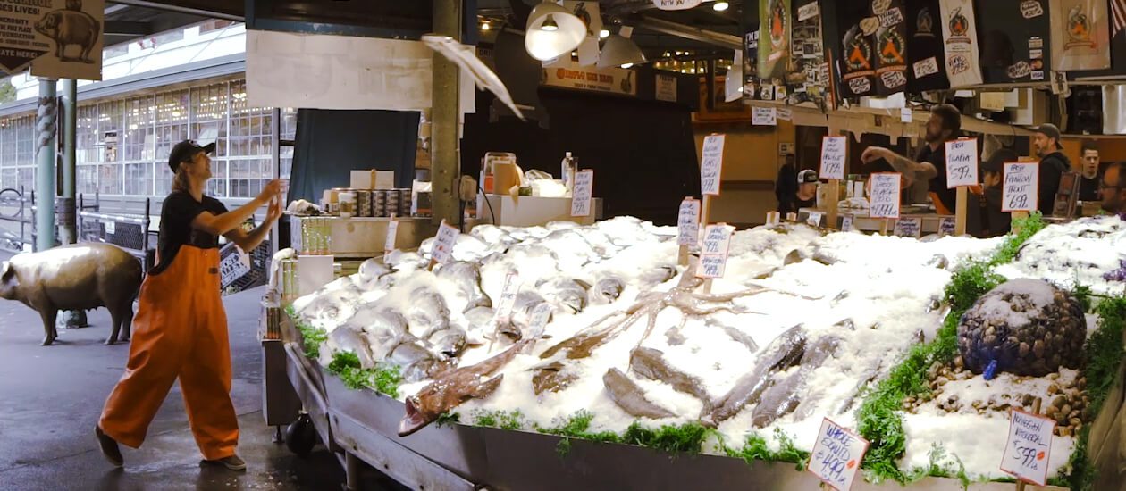 Seattle travel guide SIA - pike place fish co