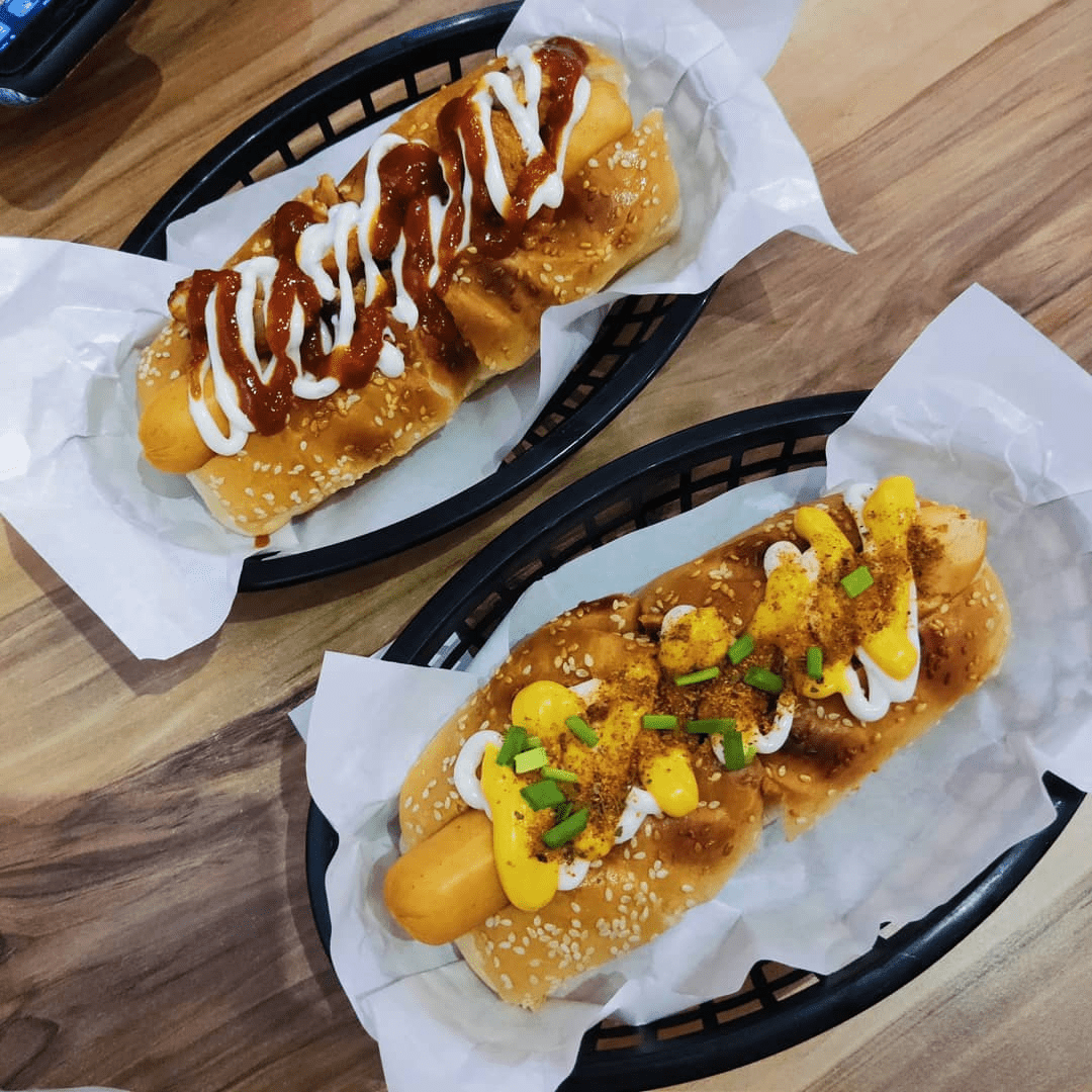 spicy chicken and cajun cheese hot dogs