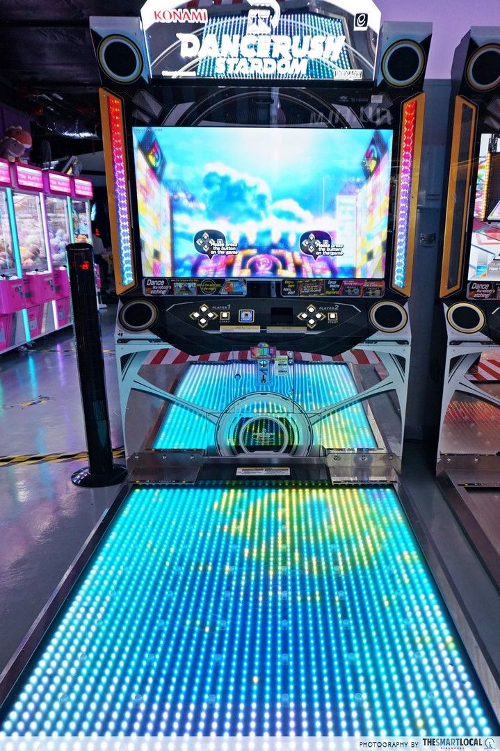 Arcade Planet dance game