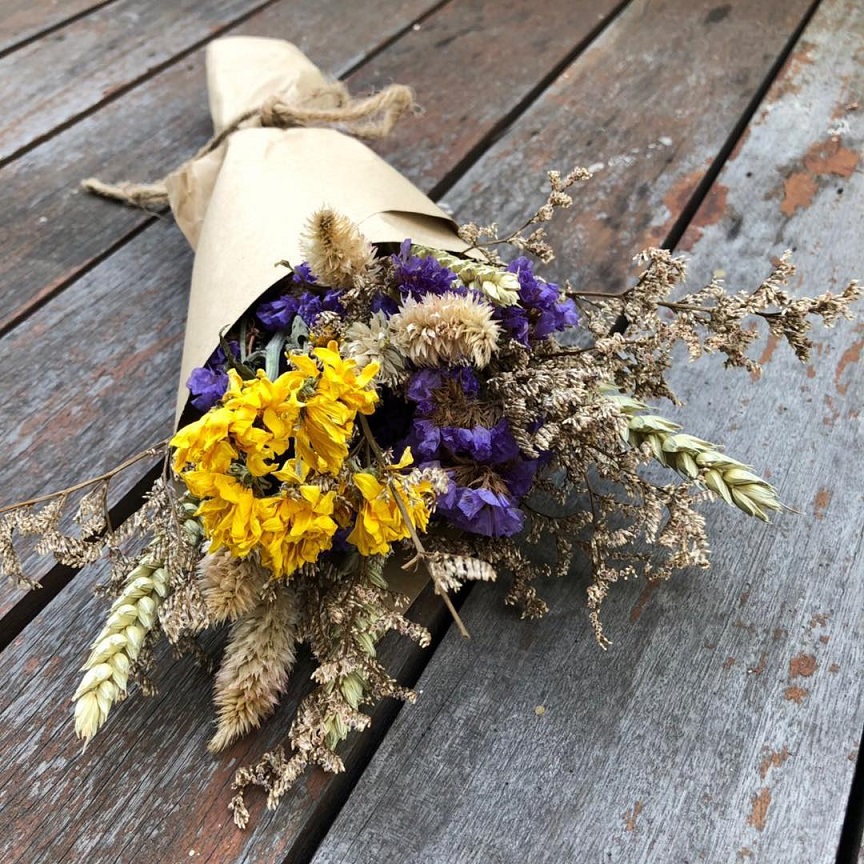 Valentine's Day bouquets under - Dried bouquets