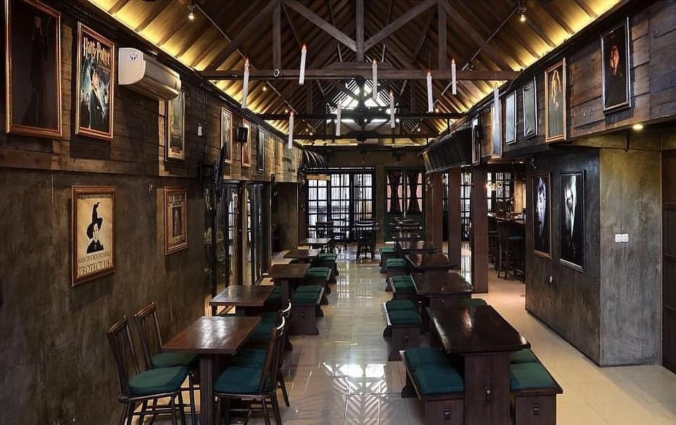 Harry Potter activities - Hogwartz The Pub in Bali