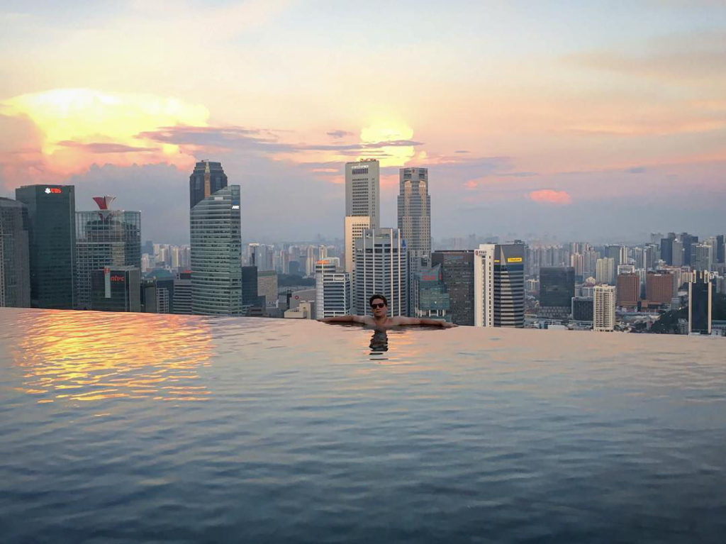 7 Hotels In Singapore With The Biggest Swimming Pools So You Don’t Have ...