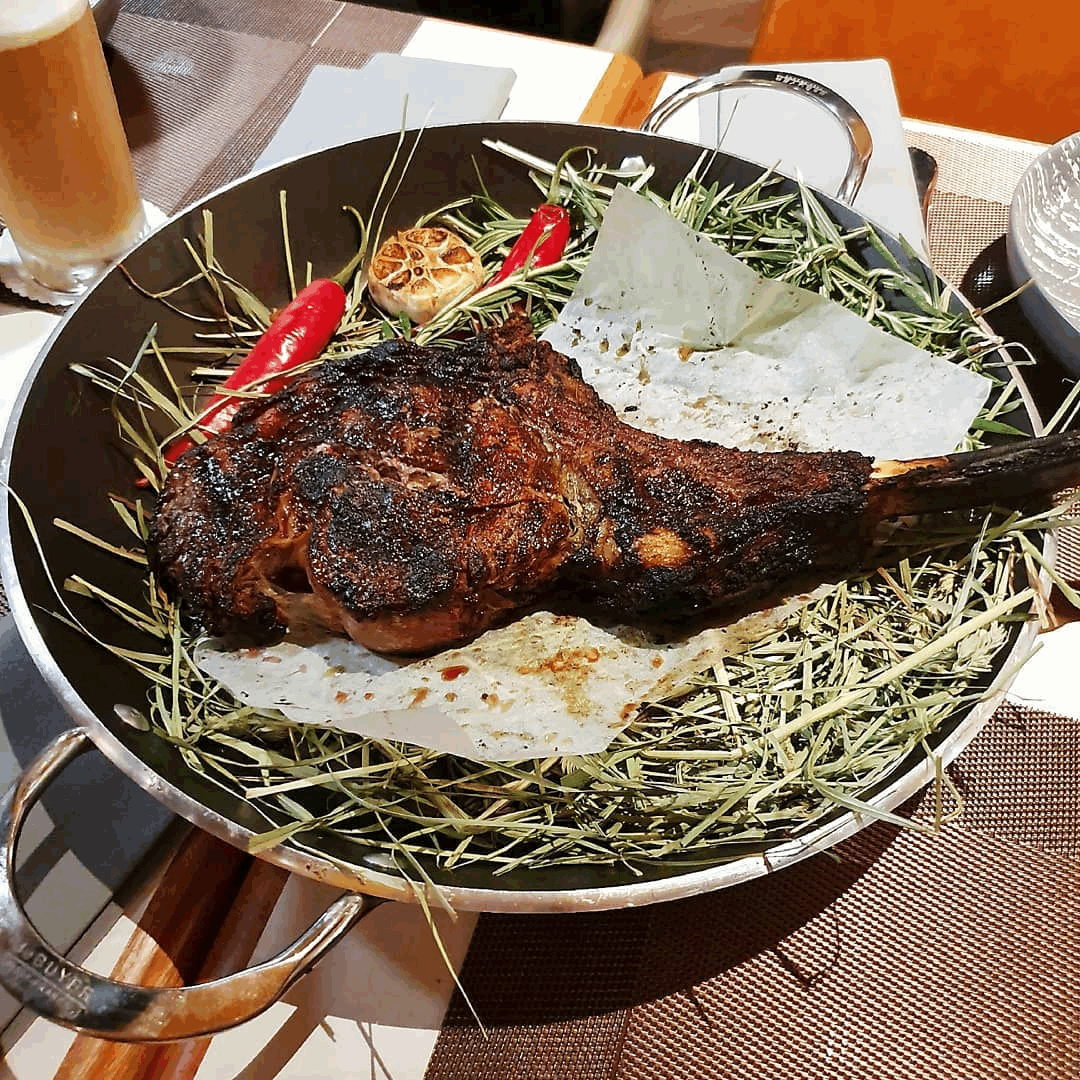 Charcoal Grilled Australian Angus Tomahawk Steak