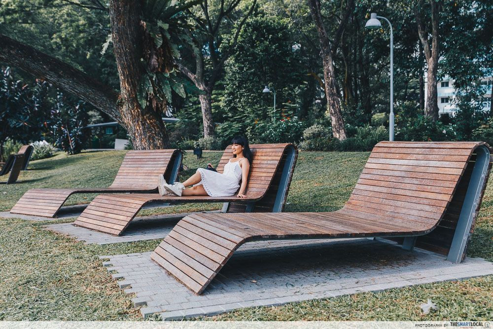 Deck chairs Lakeside Garden