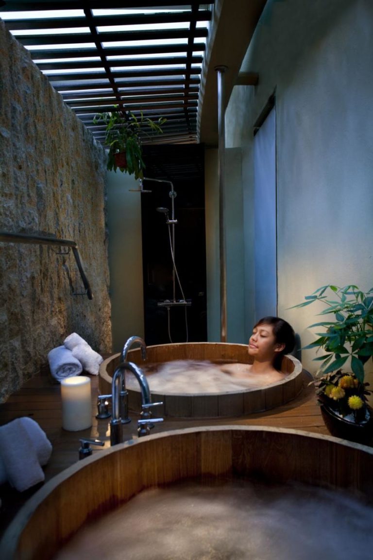 25 Spas In Singapore For Stressed Office Workers Of Every Budget To Get